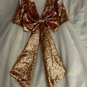 3T - 4T White / Rose Gold Little Girls Dress